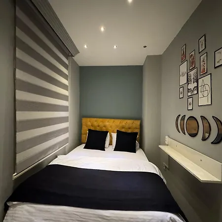 Nova Park Suite Hotel-Bomonti Istanboel Buitenkant foto