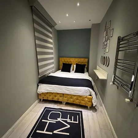 Nova Park Suite Hotel-Bomonti Istanboel Buitenkant foto